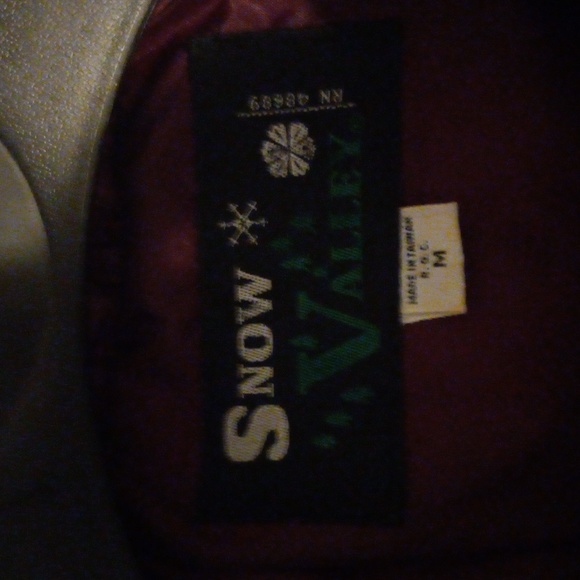 Ladies M Snow Valley Puff Jacket - Picture 2 of 5